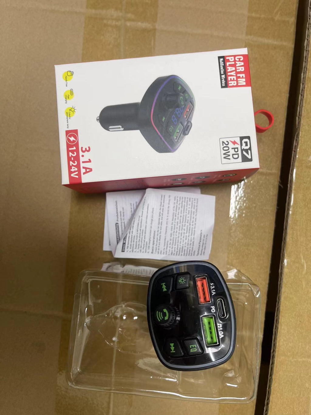 Car FM Frequency Digital Display Charger Player, Car Cigarette Lighter Fast Charger